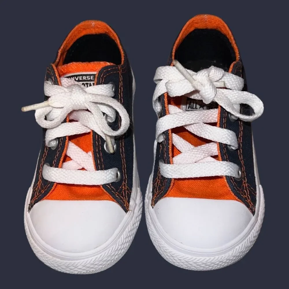 RARE NWOB Toddler Da Bears NFL Chicago Bears Converse All Star Sneakers Size 7C